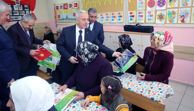 KAYSERİ´DE ´OKUMA YAZMA BİLMEYEN KALMASIN´