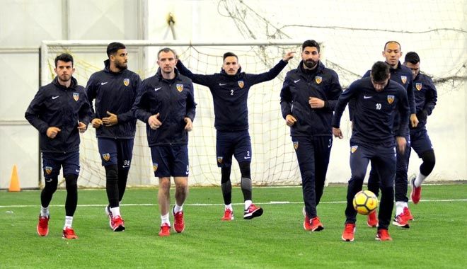 KAYSERİSPOR´DA ANTALYA YOLCUSU