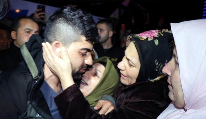 AFRİN GAZİSİNE COŞKULU KARŞILAMA