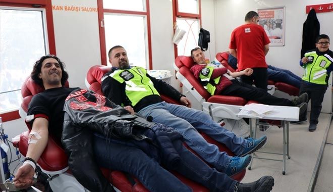 MOTOSİKLETÇİLERDEN