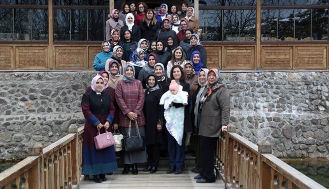 ?ÜLKEMİZİ ÇOK DAHA GÜZEL GÜNLER BEKLİYOR?