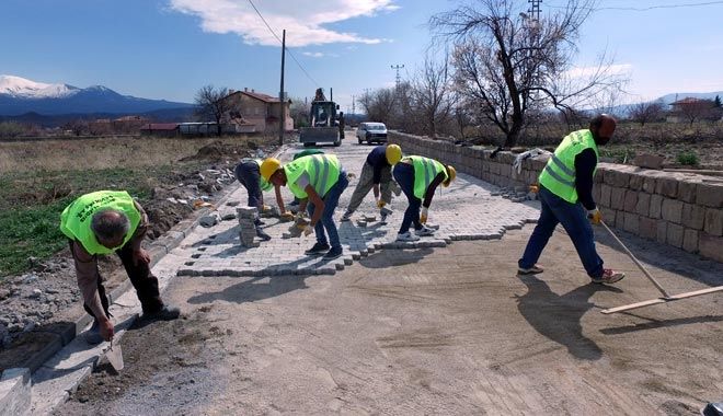 İNCESU BELEDİYE BAŞKANI ZEKERİYA KARAYOL