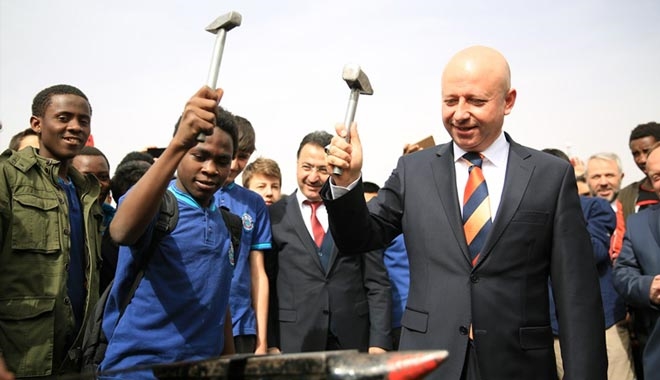 FARKLI ÜLKELERDEN KAYSERİ´YE GELEN ÖĞRENCİLER,