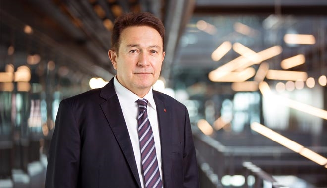 AGÜ REKTÖRÜ SABUNCUOĞLU,