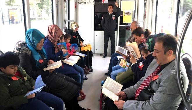 TRAMVAY HATTI KİTAP OKUMA ETKİNLİĞİNE