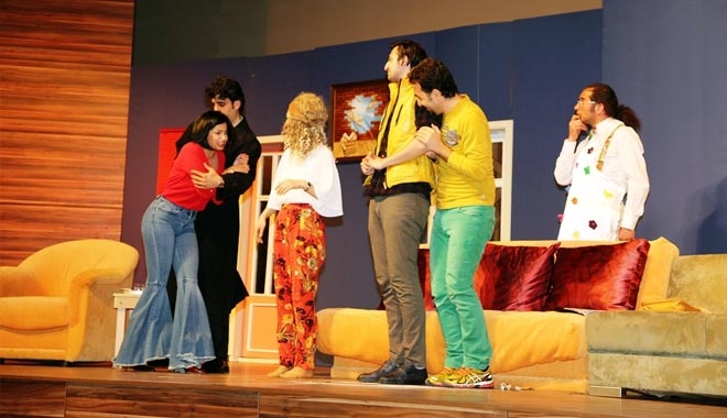 DÜNYA TİYATRO GÜNÜNDE