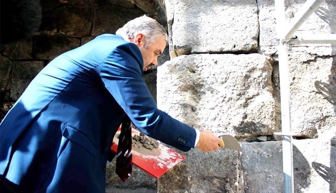 BÜYÜKŞEHİR BELEDİYE BAŞKANI MUSTAFA ÇELİK,