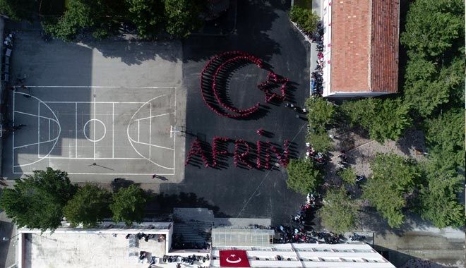 LİSE ÖĞRENCİLERİNDEN