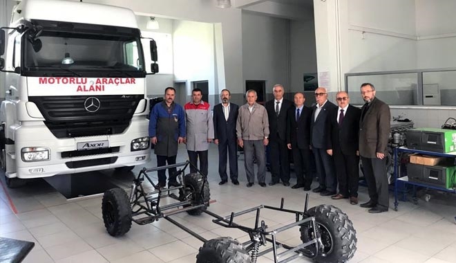 MESLEKİ VE TEKNİK ANADOLU LİSESİ MEZUNLARI