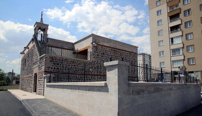 SİVİŞ CAMİİ VE ÇEŞMESİ