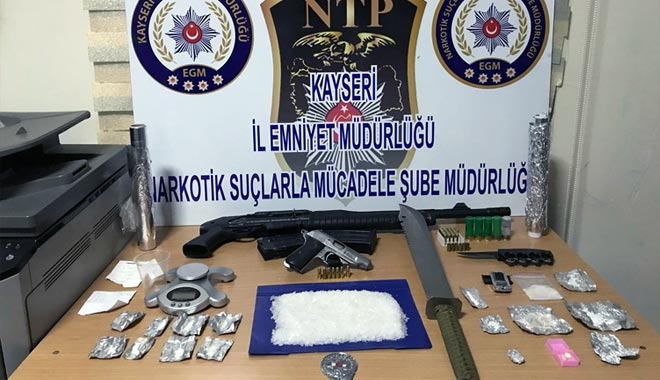 KAYSERİ´DE 12 ADRESE