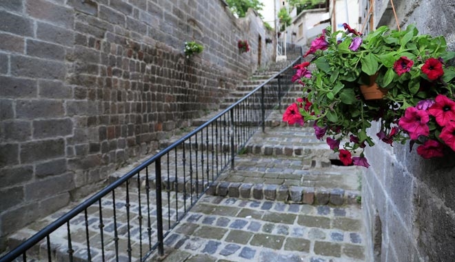 TARİHİN DOĞAL GÜZELLİKLERLE