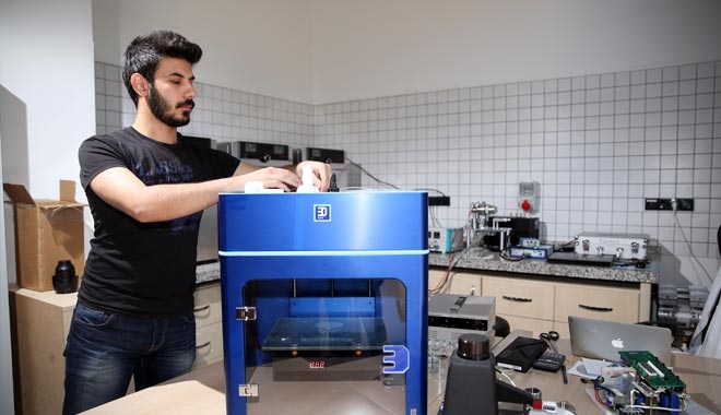 AGÜ MAKİNE MÜHENDİSLİĞİ ÖĞRENCİLERİ,