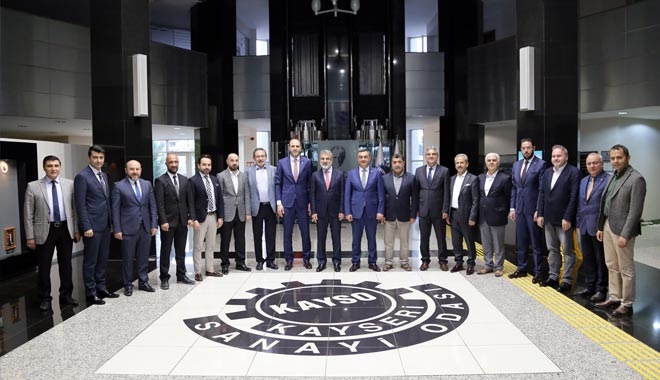 TANER YILDIZ VE AK PARTİ İL TEŞKİLATINDAN