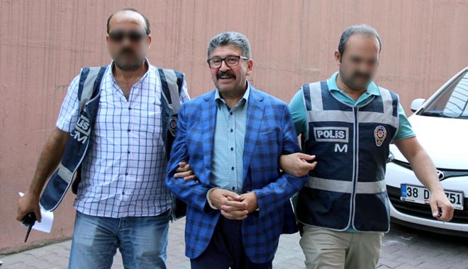 HACI BOYDAK,  KÜÇÜK KARDEŞİ MEMDUH BOYDAK´A SAHİP ÇIKTI