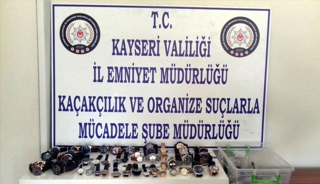 POLİS KAÇAKÇILARA GEÇİT VERMEDİ