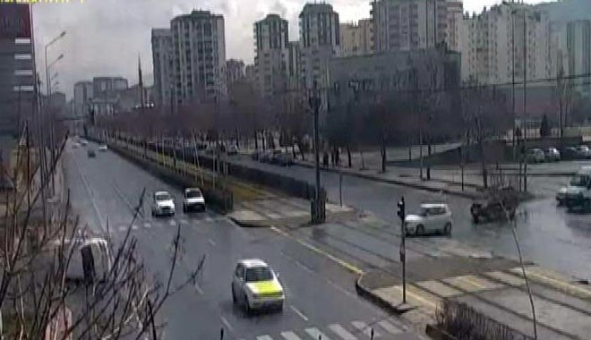 KONTROLDEN ÇIKAN OTOMOBİL 