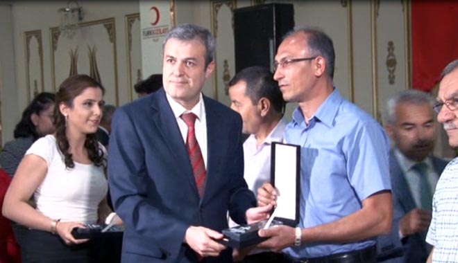 TÜRK KIZILAYI GENEL BAŞKANI KINIK,