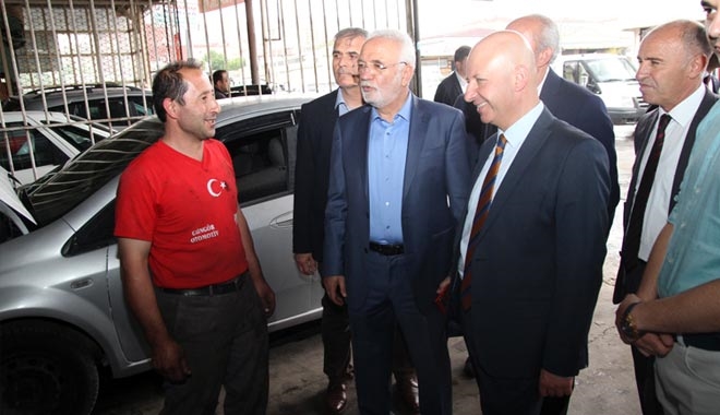 AK PARTİ GRUP BAŞKANVEKİLİ MUSTAFA ELİTAŞ,