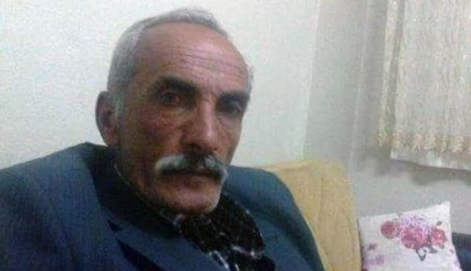 DEVRİLEN TRAKTÖRÜN ALTINA KALAN ADAM