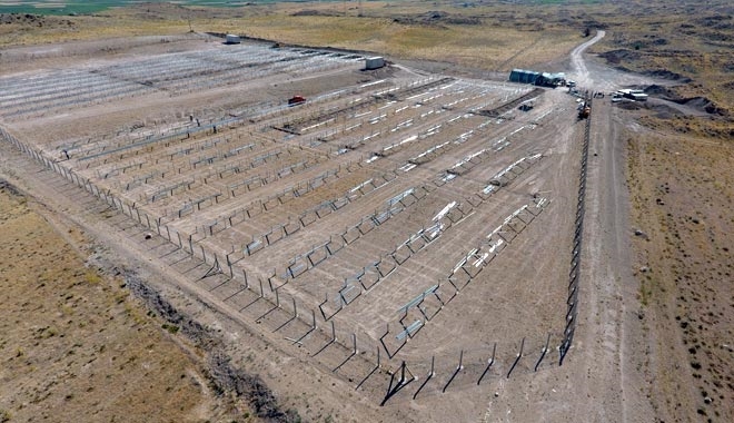 DEVELİ´DE GÜNEŞ ENERJİ SANTRALİ
