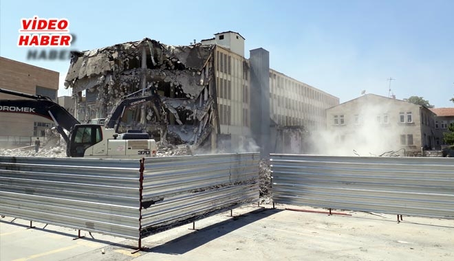 BİR TARİH SONA ERDİ