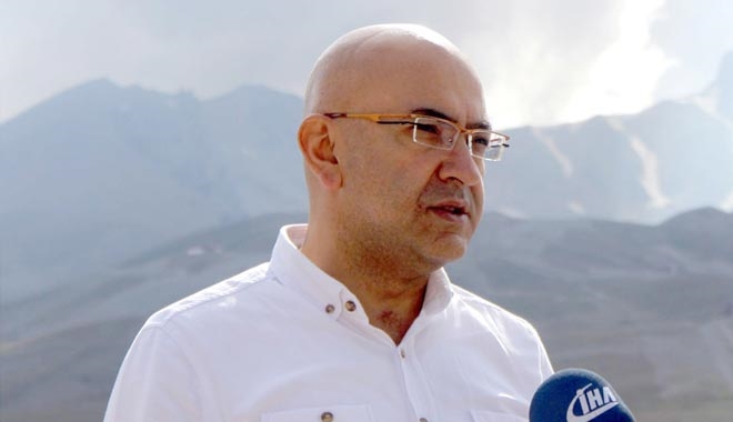 ERCİYES, KIŞIN OLDUĞU GİBİ YAZIN DA