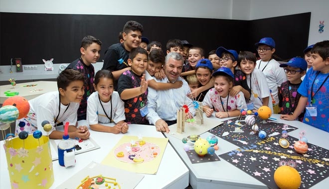 ÇELİK BAŞKAN´DAN BİLİME DESTEK