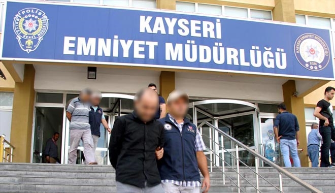 BAĞ EVİNDE TOPLANTI YAPARKEN YAKALANIP TUTUKLANAN