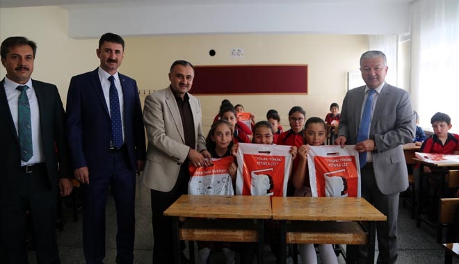 DEVELİ´DE İLK DERSE