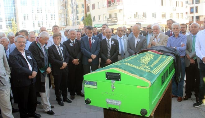 VEFAT EDEN DUAYEN AVUKATA