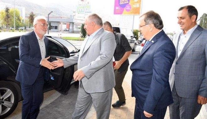 AK PARTİ MİLLETVEKİLLERİ 