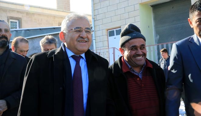 BAŞKAN DR. MEMDUH BÜYÜKKILIÇ,