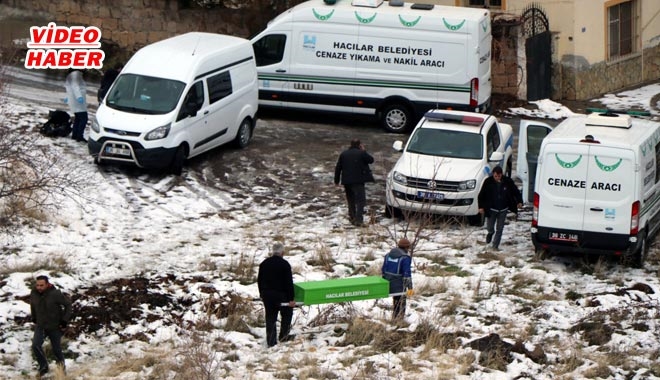 HACILAR´DA SOKAK KÖPEĞİ DEHŞETİ!