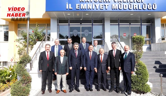 AK KURMAYLARDAN, EMNİYET MÜDÜRÜ´NE ?HAYIRLI OLSUN? ZİYARETİ