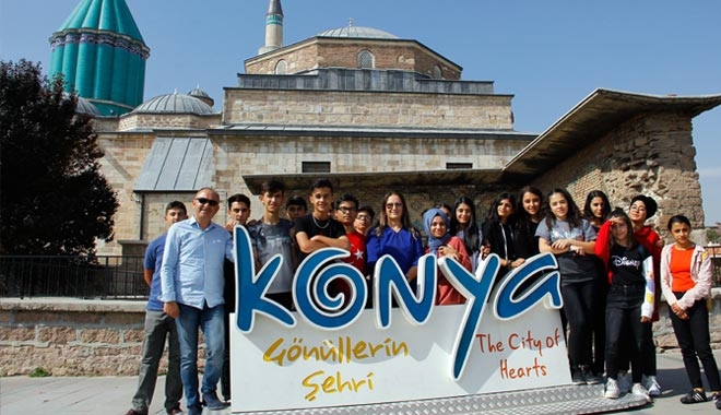 KAYSERİ EMNİYETİNDEN ÖĞRENCİLERE TARİHİ VE KÜLTÜREL GEZİ