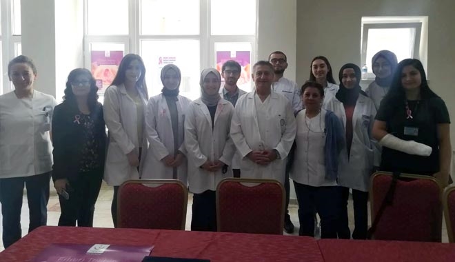 ÜLKEMİZDE HER 10 KADINDAN 1´İ MEME KANSERİNE YAKALANIYOR