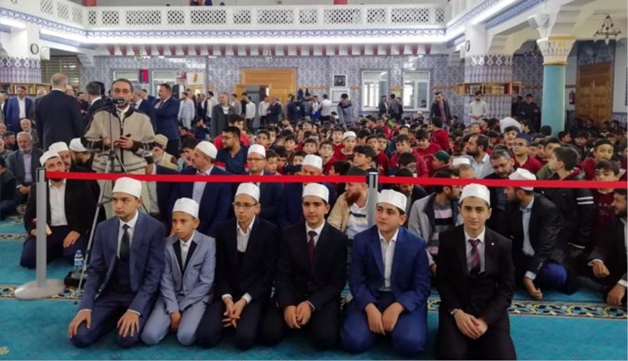 ‘TÜRKİYE ERKEKLER HAFIZLIK YARIŞMASI’ FİNALİ