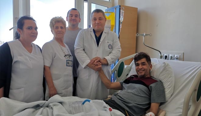 ERÜ´DE BAHREYNLİ HASTAYA YAPAY MESANE YAPILDI