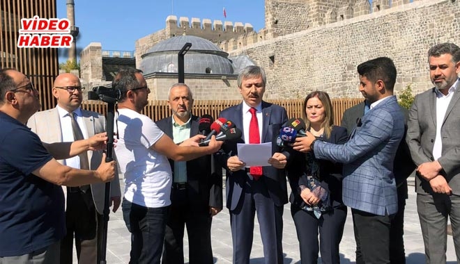 AK PARTİLİ MECLİS ÜYELERİ´NDEN KAZIM YÜCEL´E CEVAP GECİKMEDİ