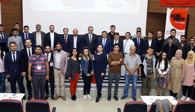 ERÜ´DE ?TÜRK- RUS İLİŞKİLERİ? KONULU PANEL DÜZENLENDİ