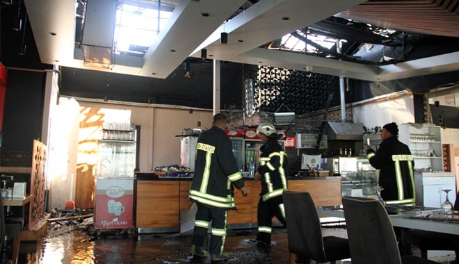 KAYSERİ´DE RESTORANDA YANGIN