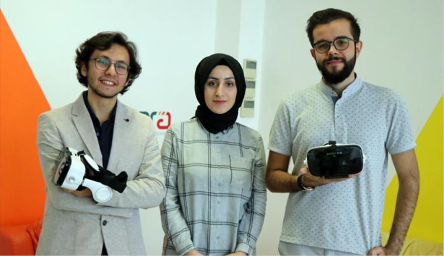 BU GÖZLÜK ÇOCUKLARA YAŞATARAK ÖĞRETİYOR