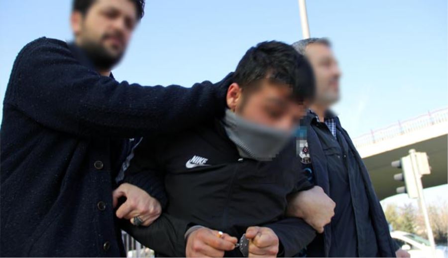 CAMİNİN BAĞIŞ PARASINI ÇALAN ŞÜPHELİ YAKALANDI