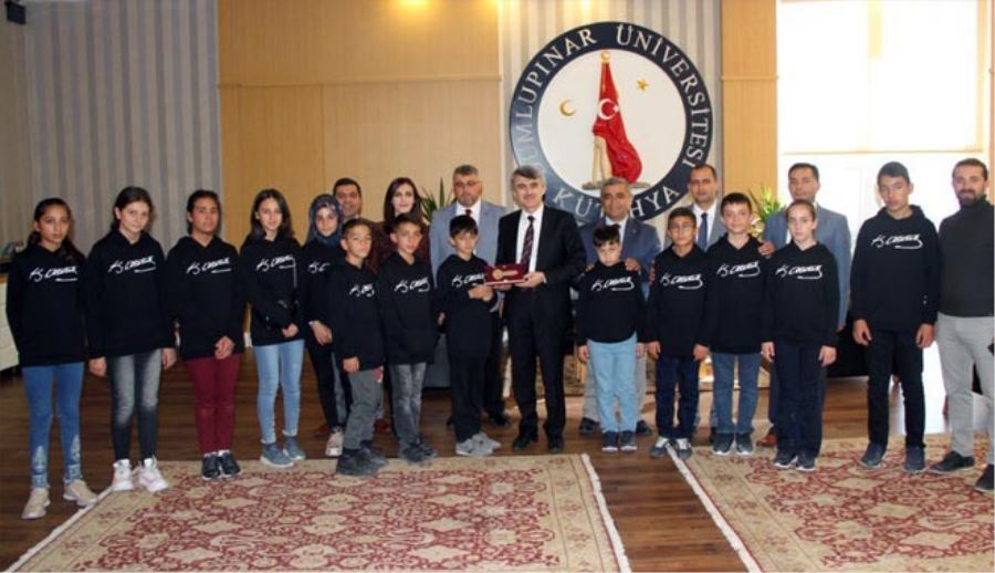 KAYSERİLİ ÖĞRENCİLERE DPÜ