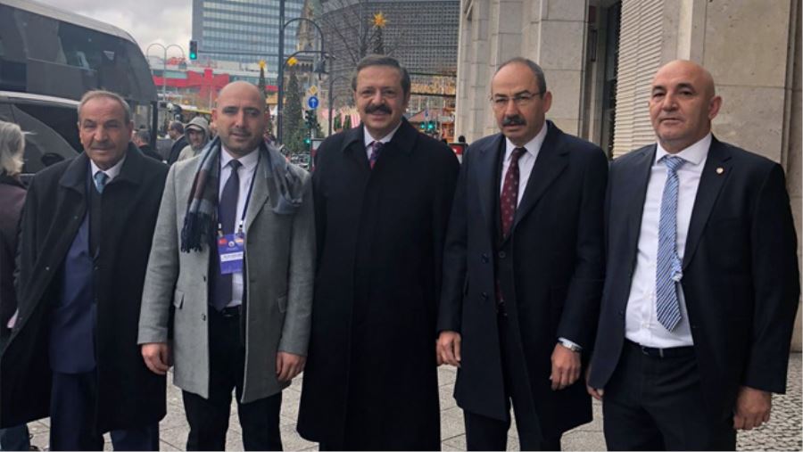 BAŞKAN GÜLSOY, TATSO YÖNETİM KURULU TOPLANTISI’NA KATILDI