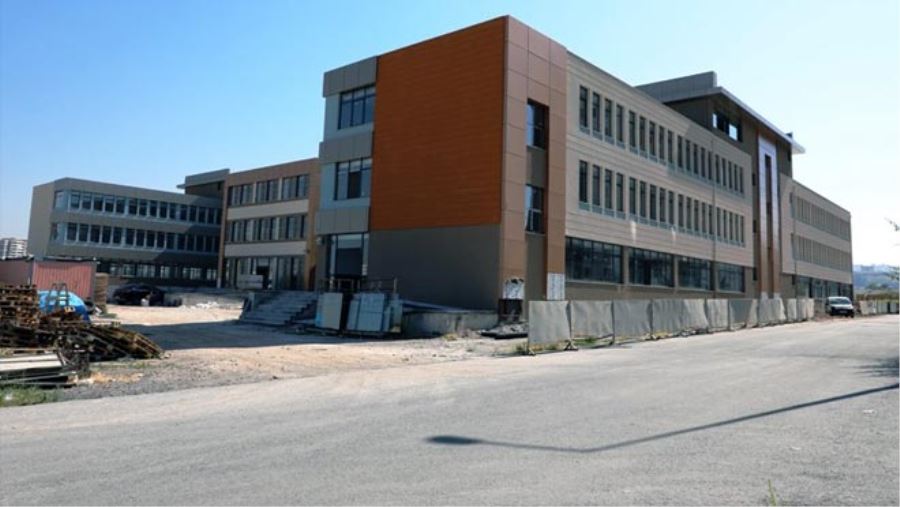 MELİKGAZİ BELEDİYESİ’NİN REFERANS PROJESİ TEKNOLOJİ LİSESİ