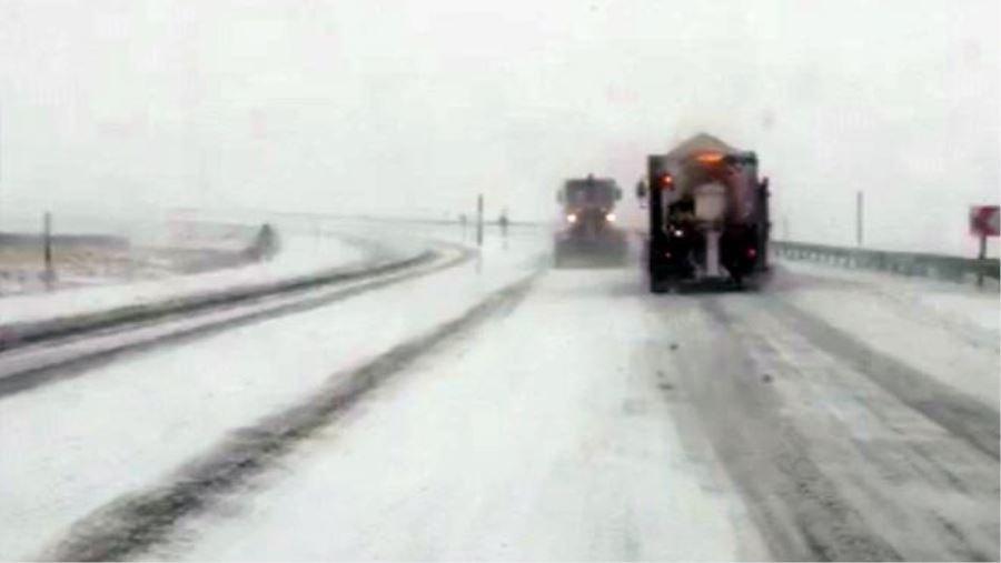 KAYSERİ - MALATYA KARAYOLU TİPİ NEDENİYLE ULAŞIMA KAPANDI