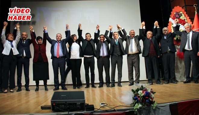 CHP ADAYLARINI TANITTI