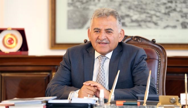 BAŞKAN DR. MEMDUH BÜYÜKKILIÇ,